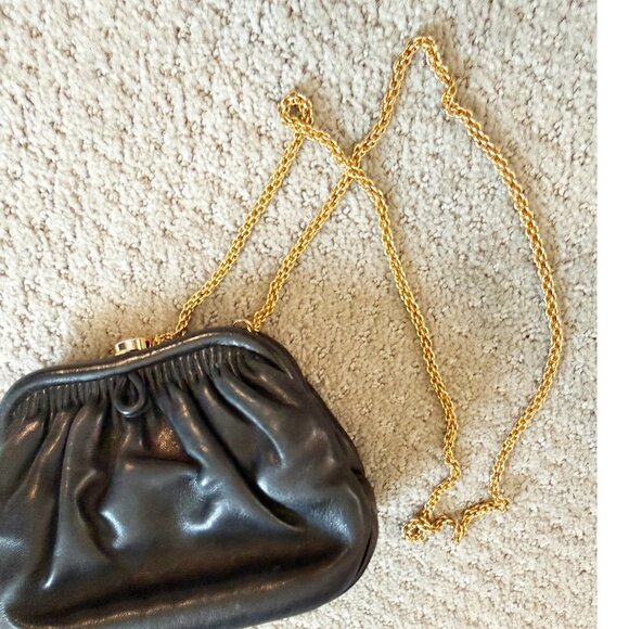 Chanel Black Leather Gold Kiss Lock Bag - Picture 9 of 12